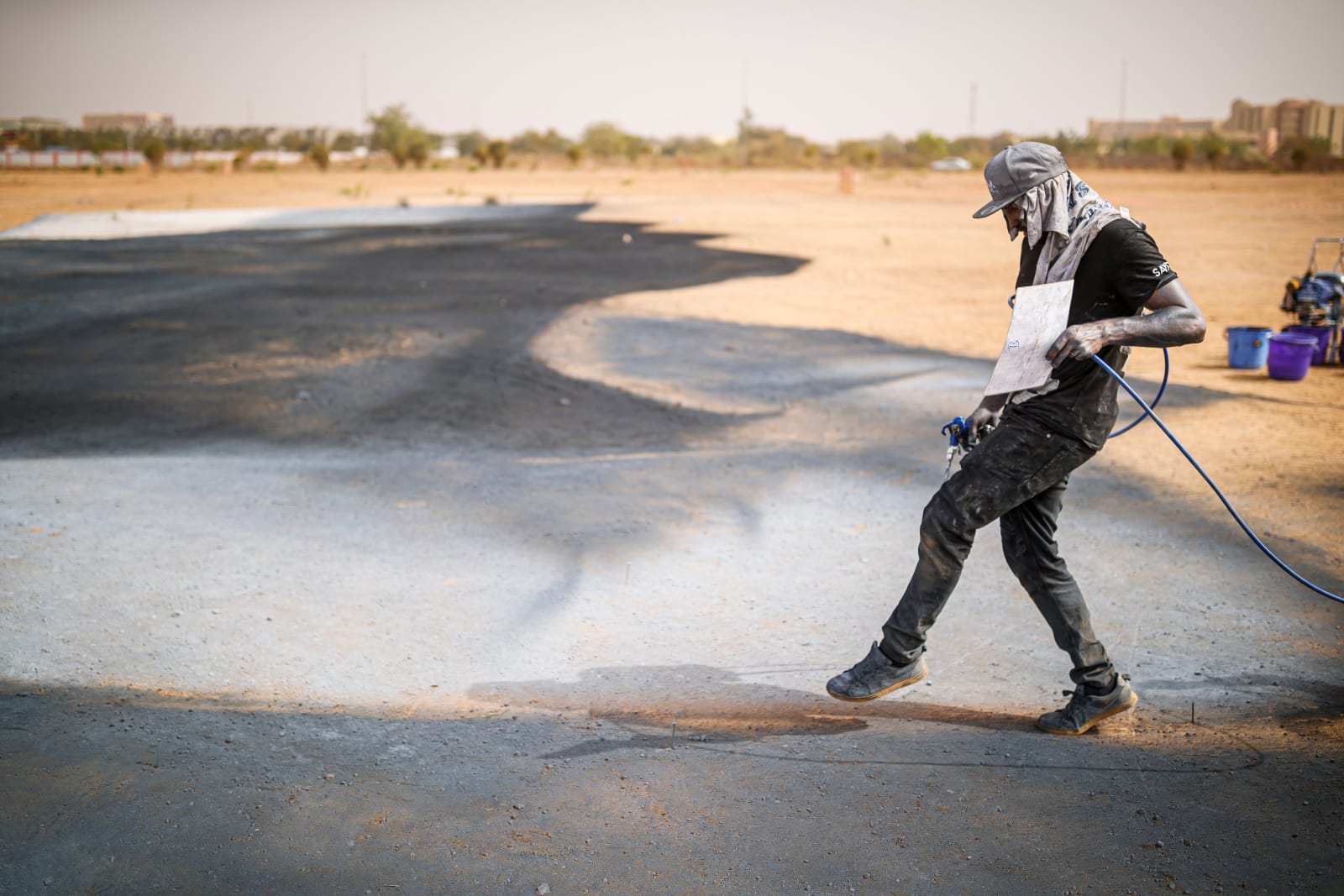 Saype, Beyond Walls, Step 5 : Ouagadougou (BF) 2020, 5000 m², 12°18'39.1"N 1°30'06.5"W, 2023