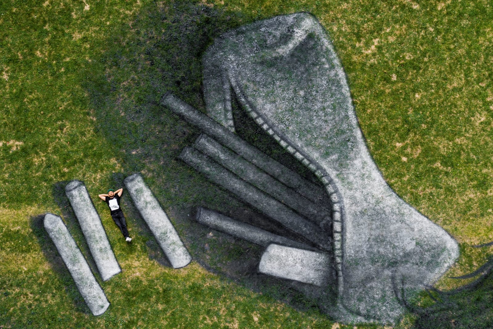 Saype, Beyond Crisis, Leysin (CH) 2020, 3000 m², 46°20'35.1"N 6°59'17.9"E, 2023