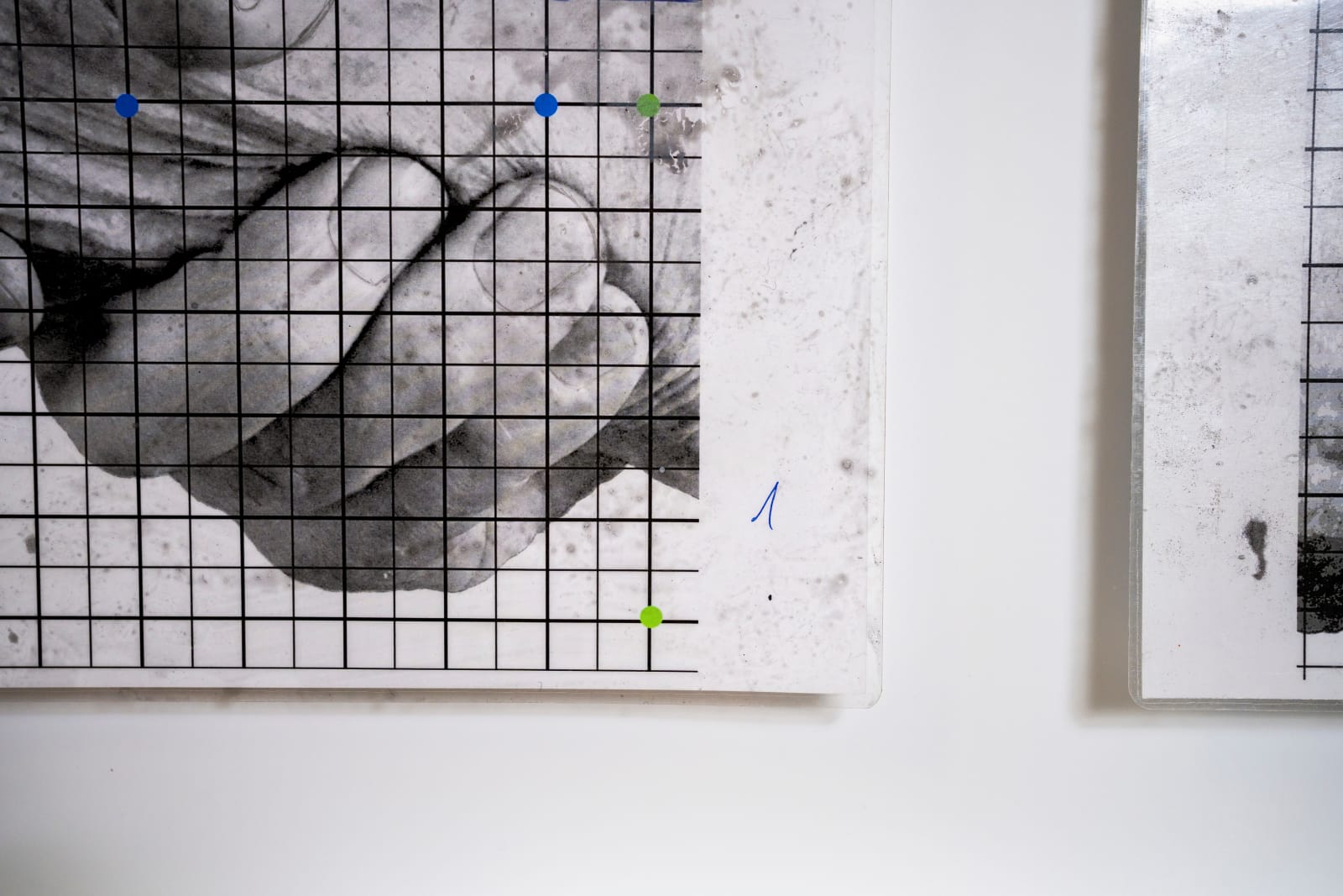 Saype, Beyond Walls, Step 1 : Paris (FR) 2019, 15 000 m², 48°51'14.12"N 2°18'4.58"E, 2024