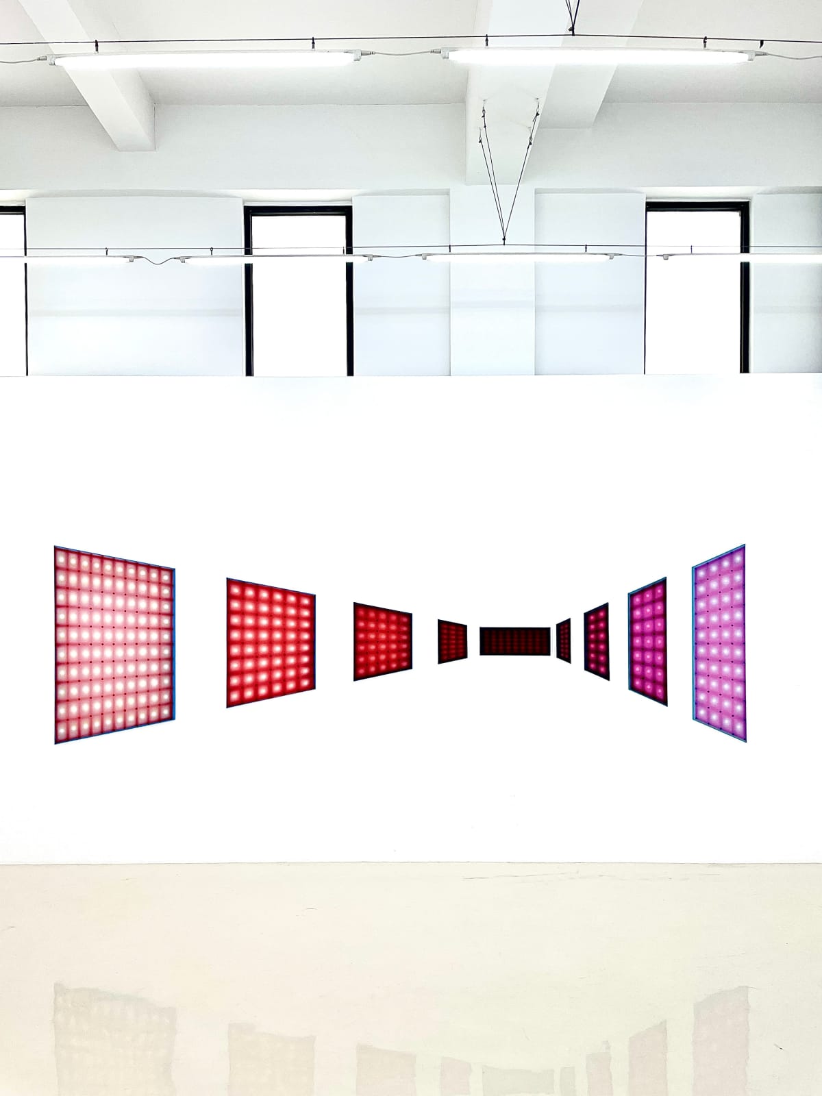 Li Shurui, Crack in the Wind, 2017