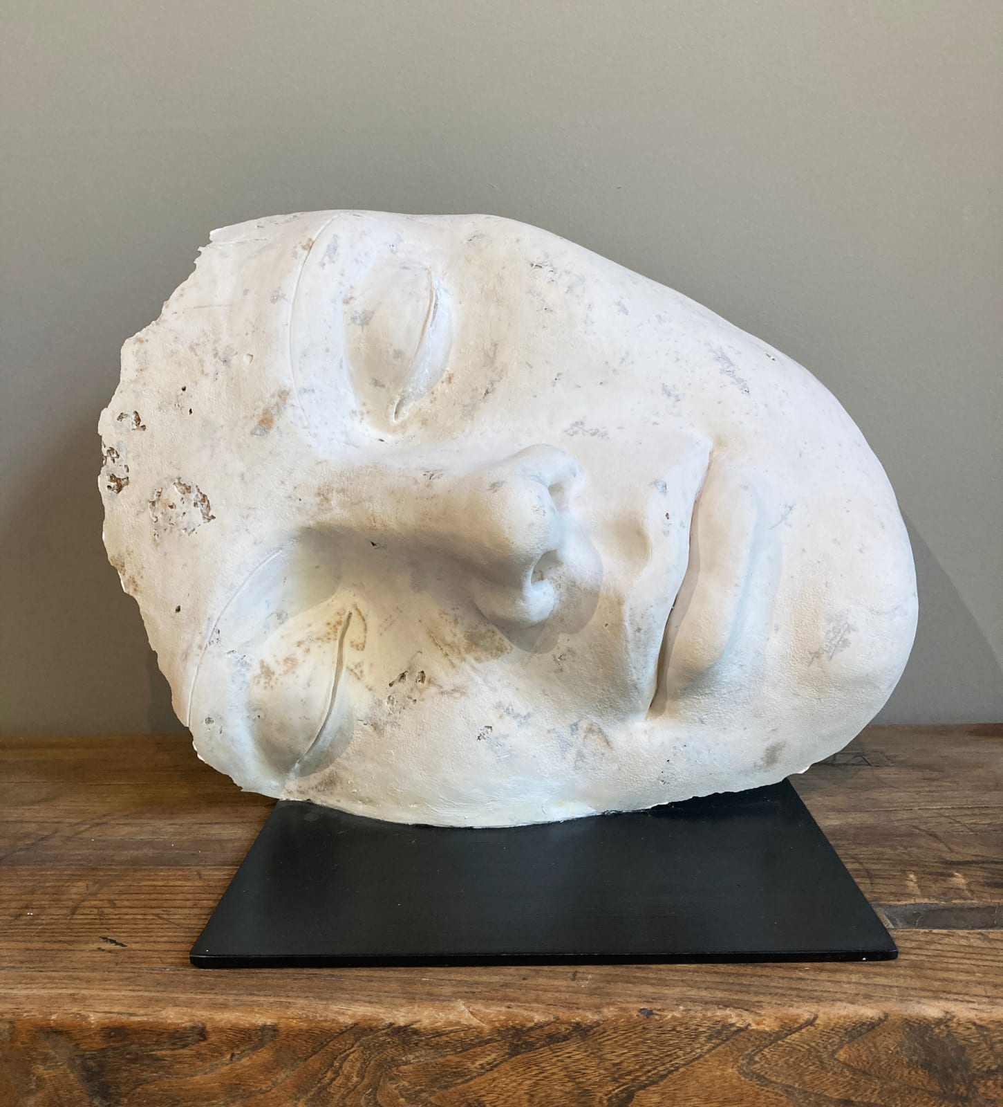 Fi Hunter, White Noise