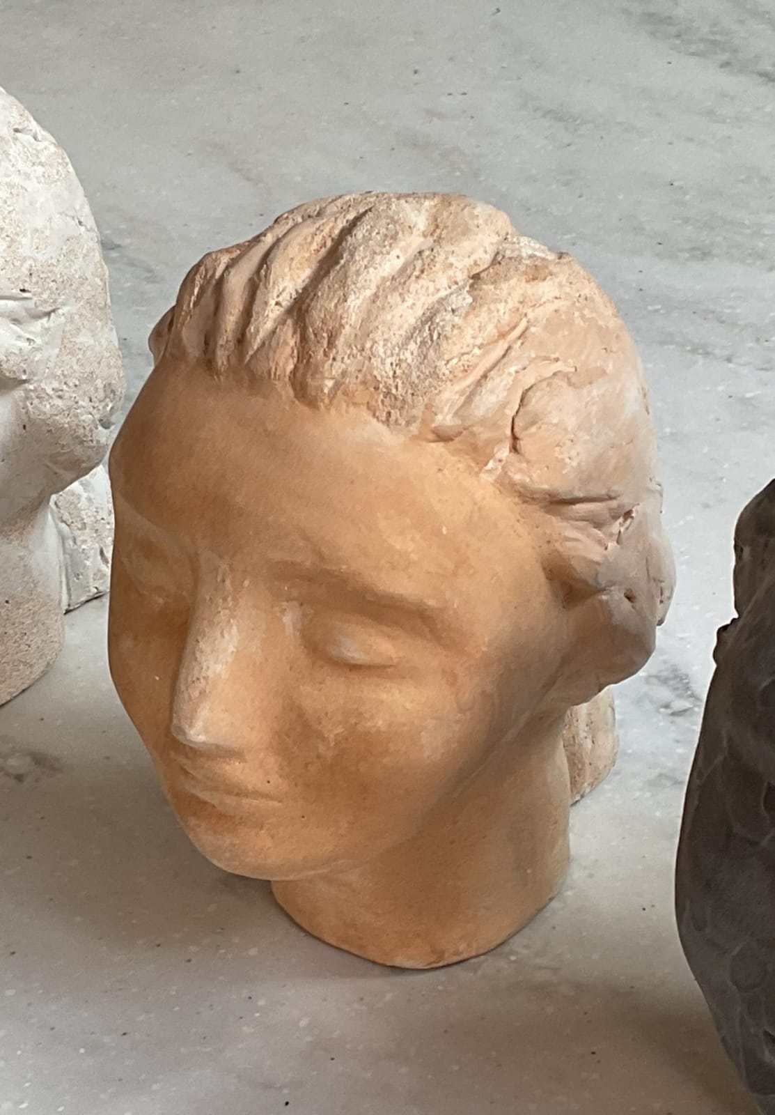 Fi Hunter, Little lady, 2024