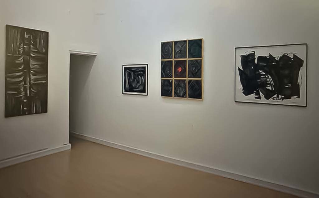 Behjat Sadr's last exhibition at Frédéric Lacroix gallery.