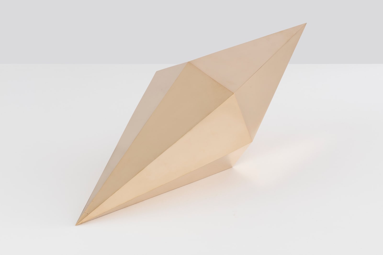 Jorinde Voigt, Integral (Polyhedron, 7 pointed dipyramid), 2018