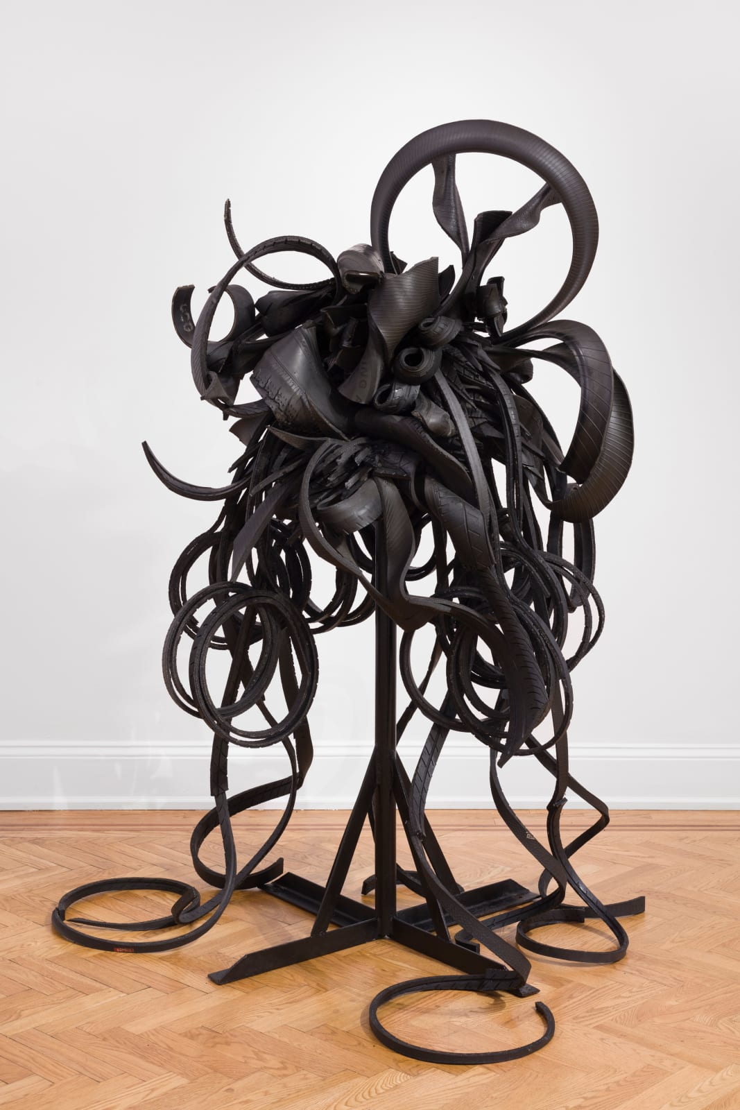 Chakaia Booker, Strayed, 2019