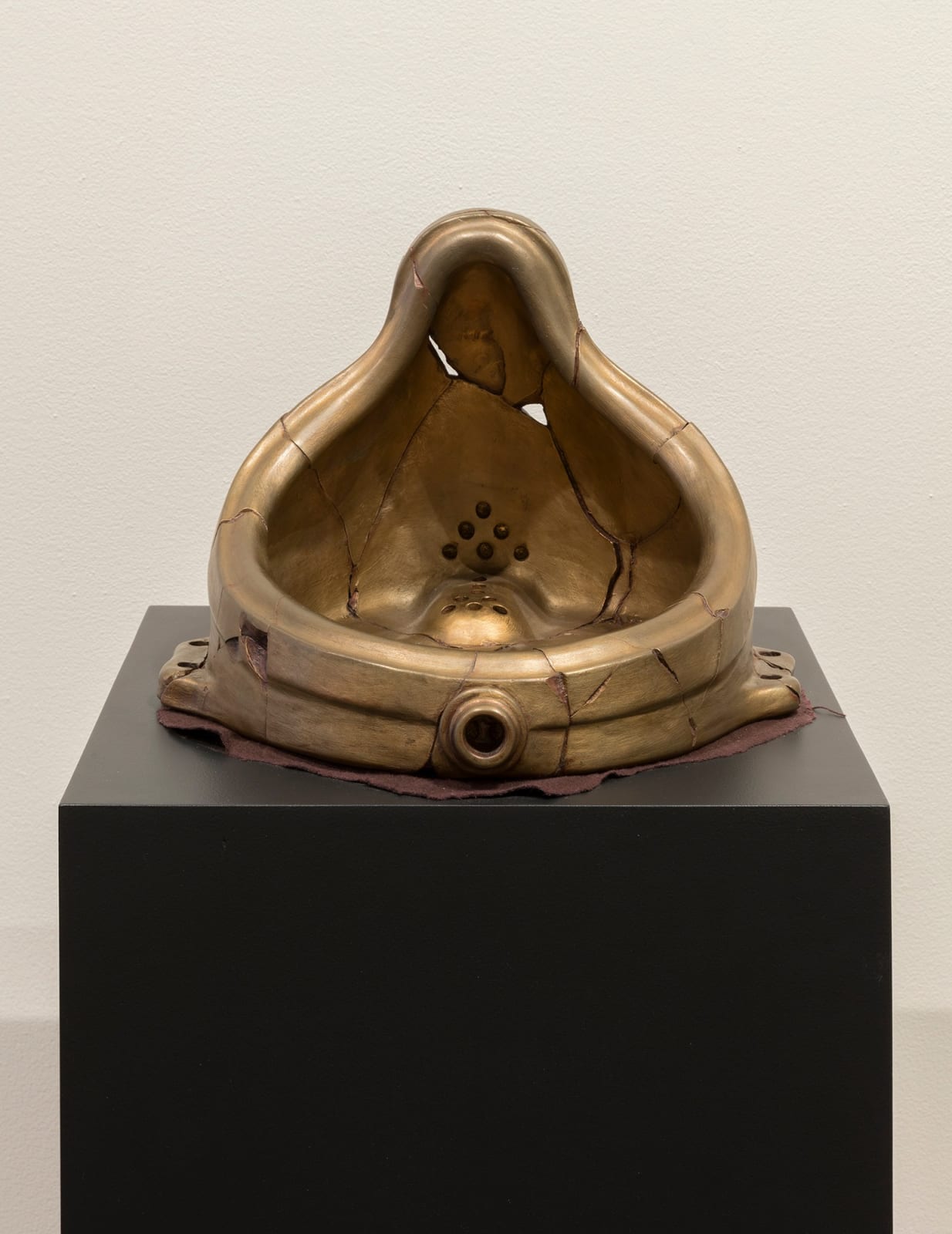 Mike Bidlo, Fractured Fountain (Not Duchamp Fountain 1917), 2015