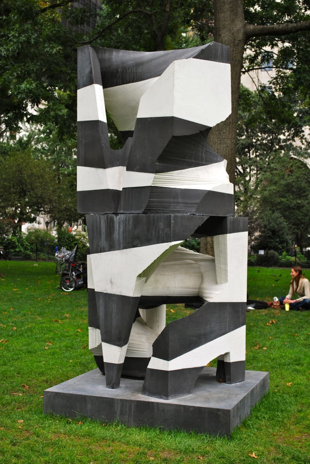 Mel Kendrick, Marker #1, 2009