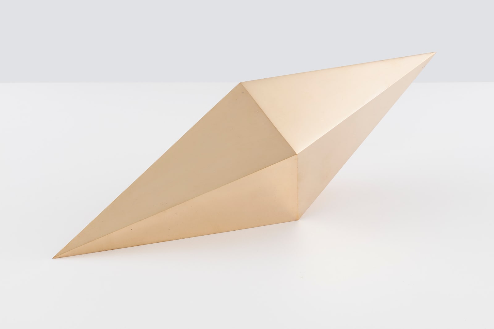 Jorinde Voigt, Integral (Polyhedron, 5 pointed dipyramid), 2018