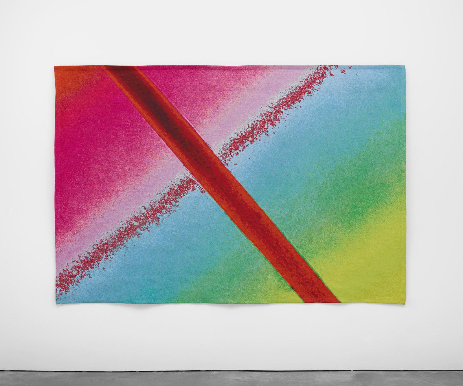Broomberg & Chanarin, Trace fiber from Freud's couch under crossed polars with Quartz wedge compensator (#I), 2015