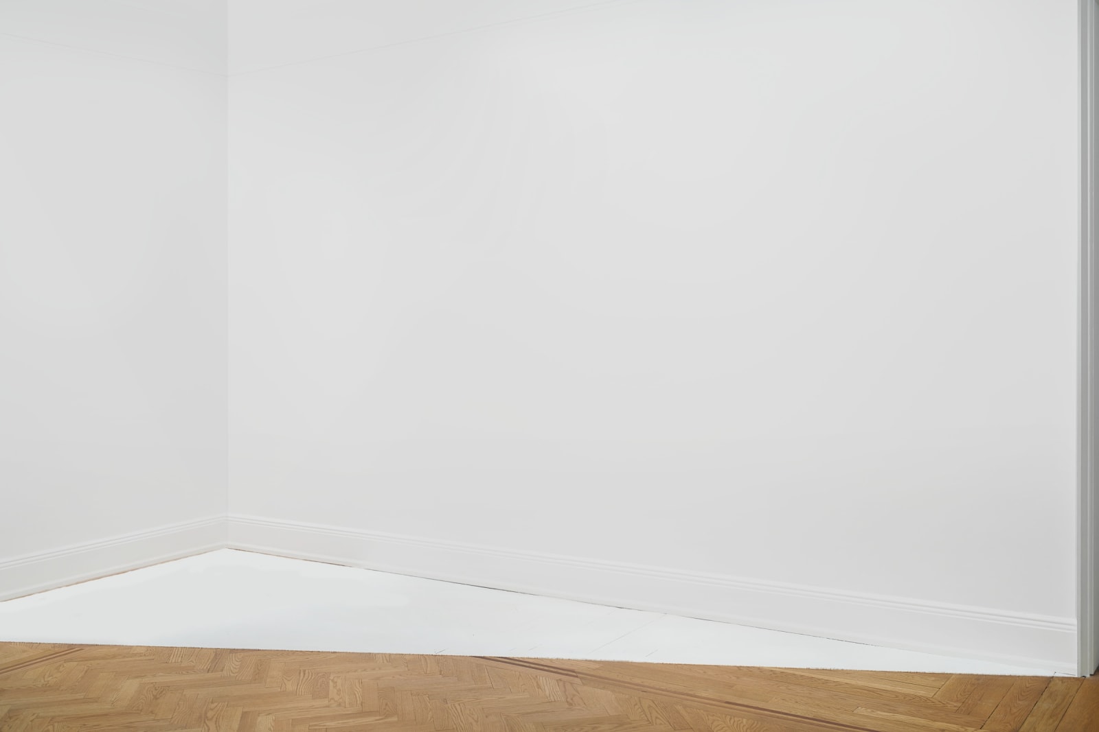 Barry Le Va, Installation #2: Right Angle Section, 1968-69