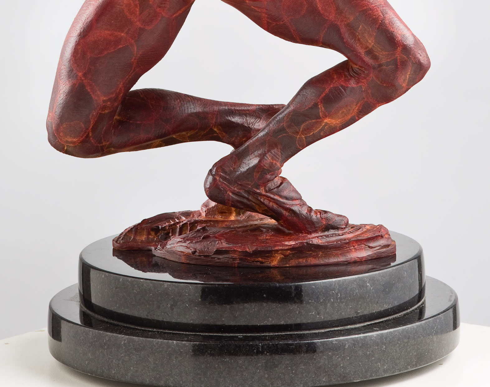 Richard MacDonald, Whiteface, Atelier, Red, 2015