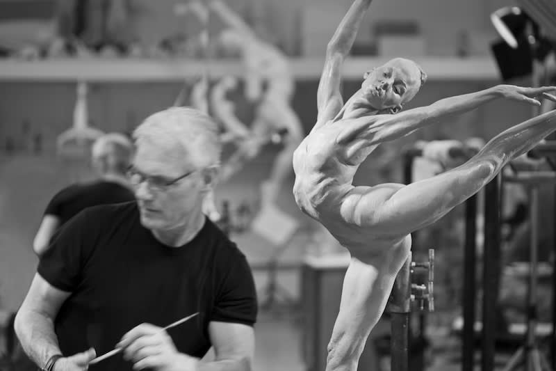 Richard MacDonald, Sissone, Half Life, Platinum, 2012
