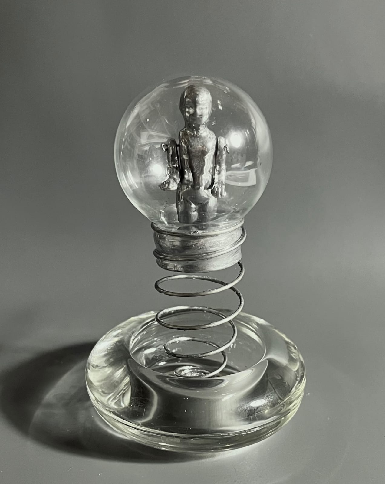 Nerissa Lea, To Thicken the Plot