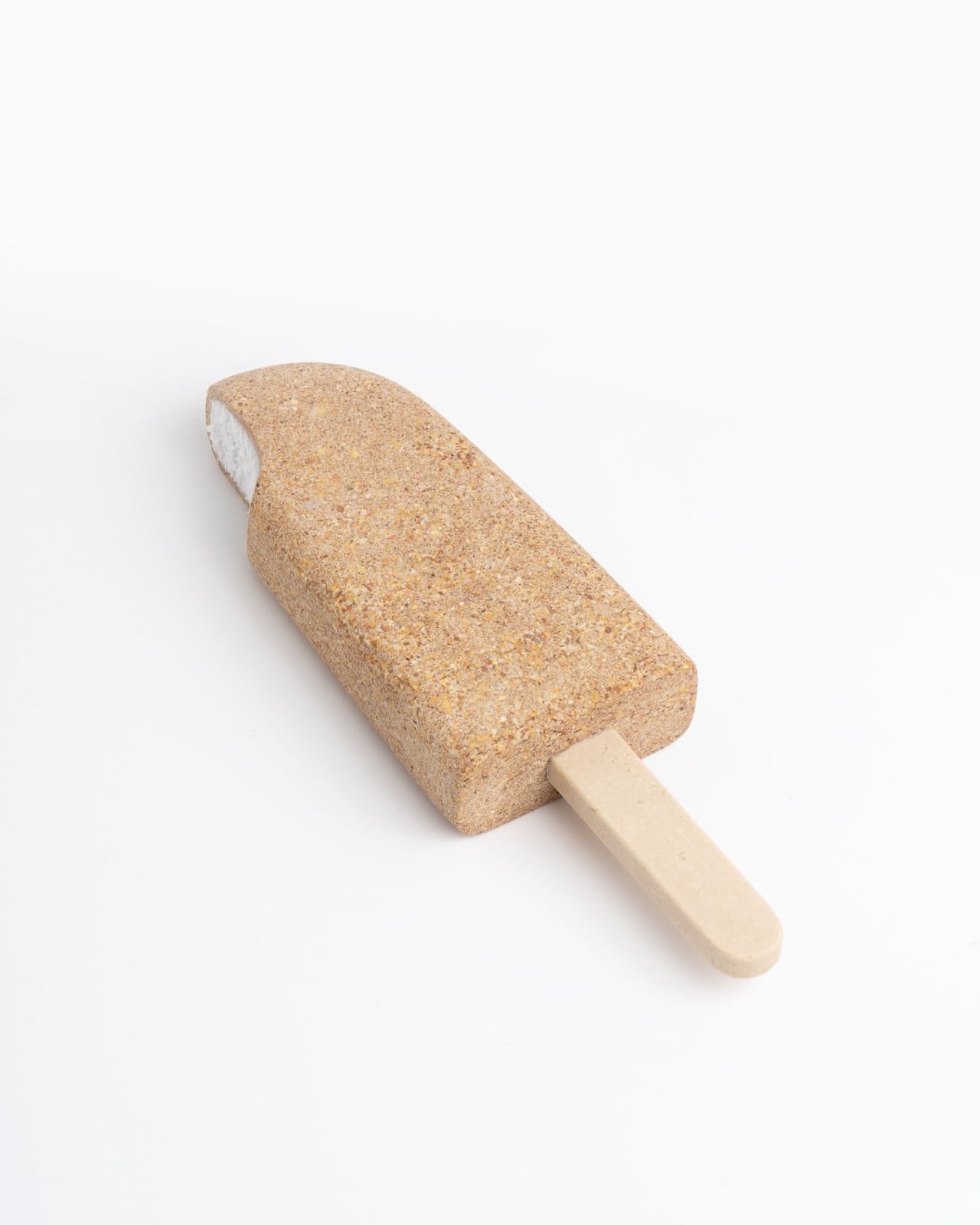 Quiñones, White World #31, 2022