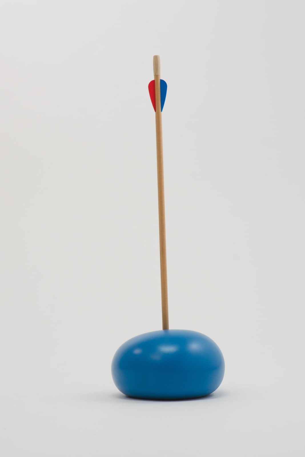 Nano Abia, Último Instante. Single arrow balloon. Azul., 2023