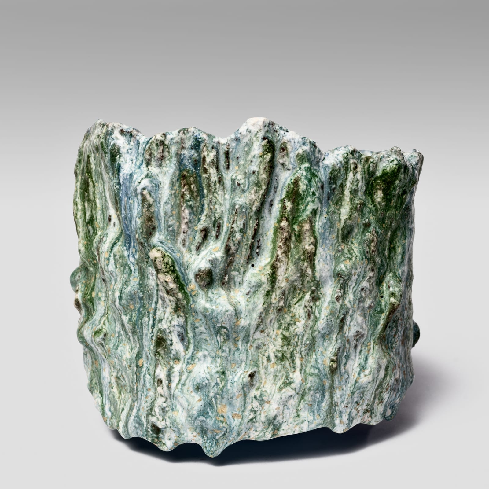 Jay Kvapil, Tea Bowl (#1582, Floe Series), 2021