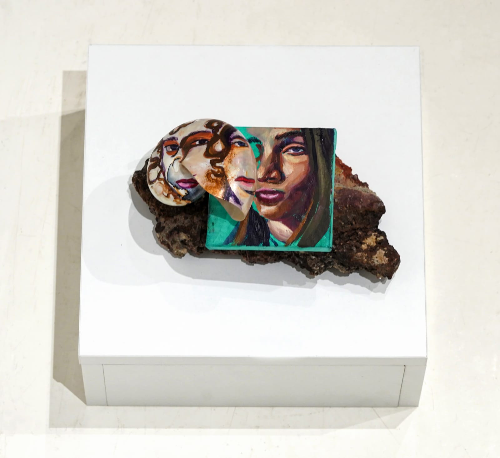 Gisela McDaniel, Being on the outside allows you to see the inside more clearly, 2025