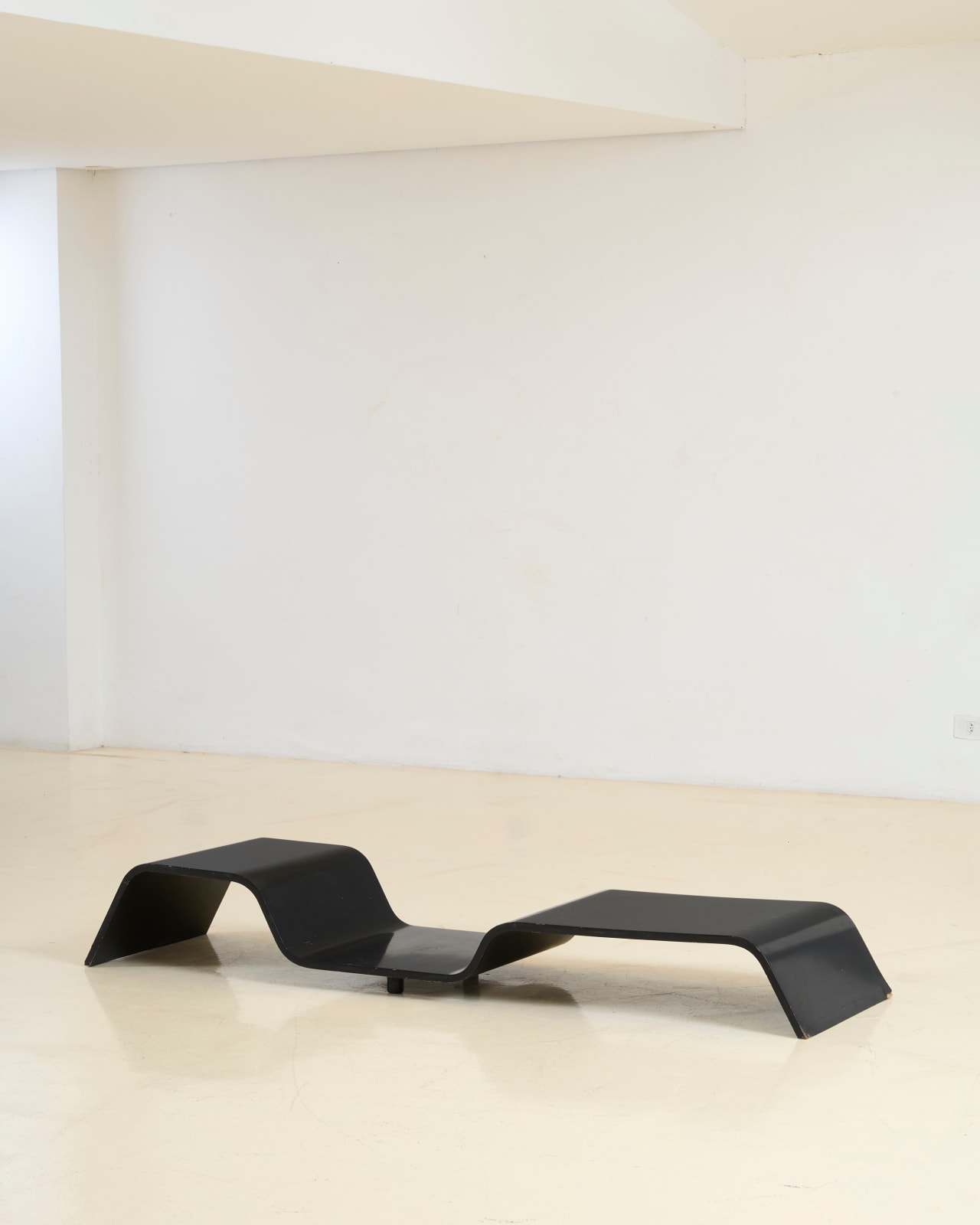 Oscar Niemeyer, Módulo low table, ca. 1978