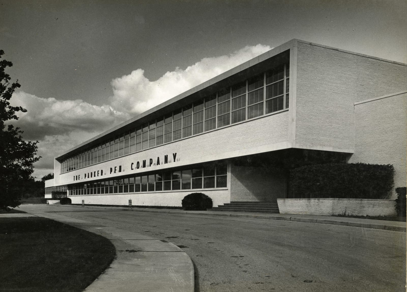Jim Warner, Photographic Presentation Album Showing the Parker Pen Company in Janesville, WI , 1950s