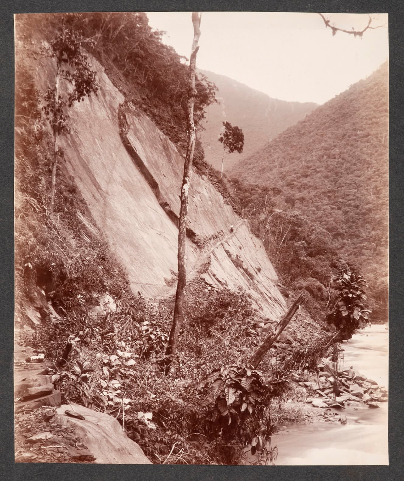 W.T. Burres, Photographic Archive of a Californian Adventurer and Doctor in South America, 1903-1918