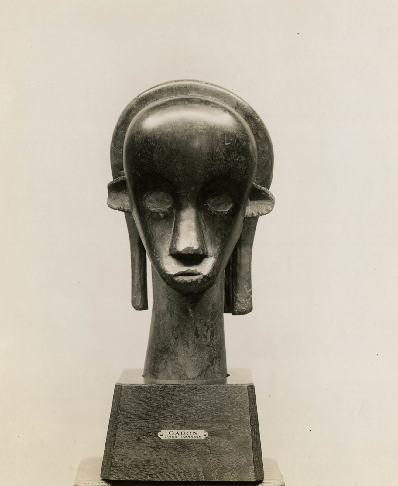 [Barnes Foundation], Photographs Showing the Museum's Collection of African Art, 1926