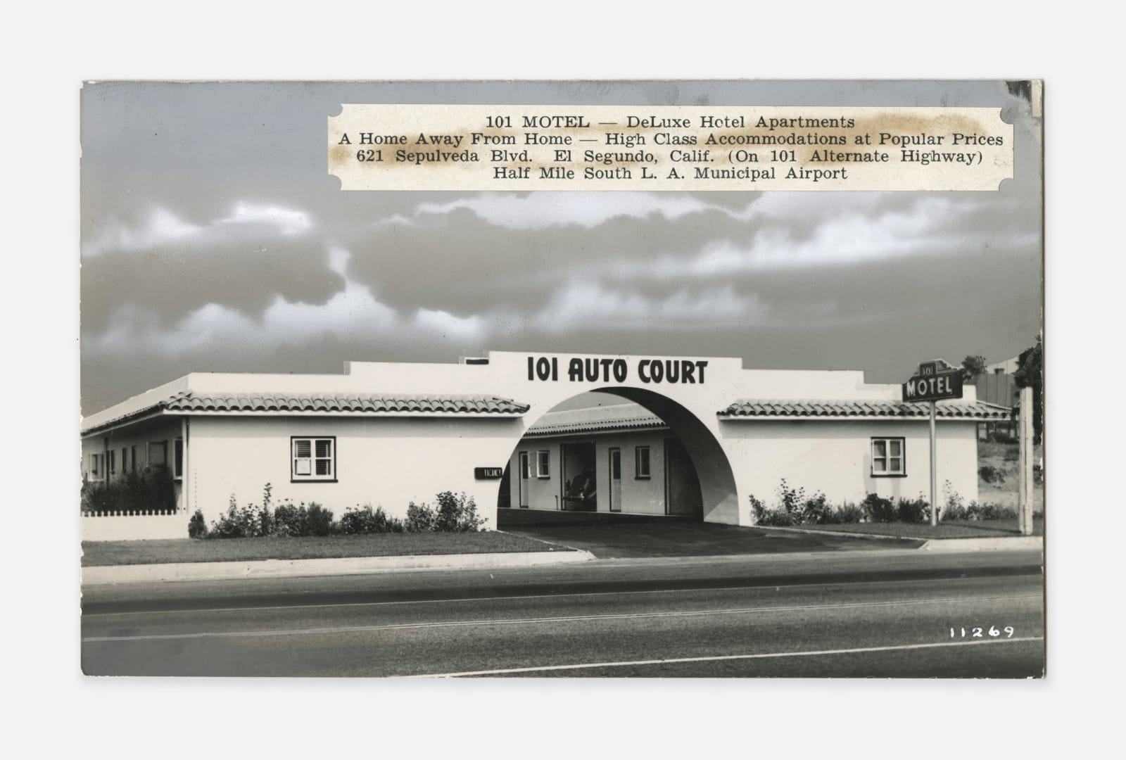 Dexter Press Inc., Postcard Proofs Showing Auto Courts and Other Roadside Attractions, 1920s-30s