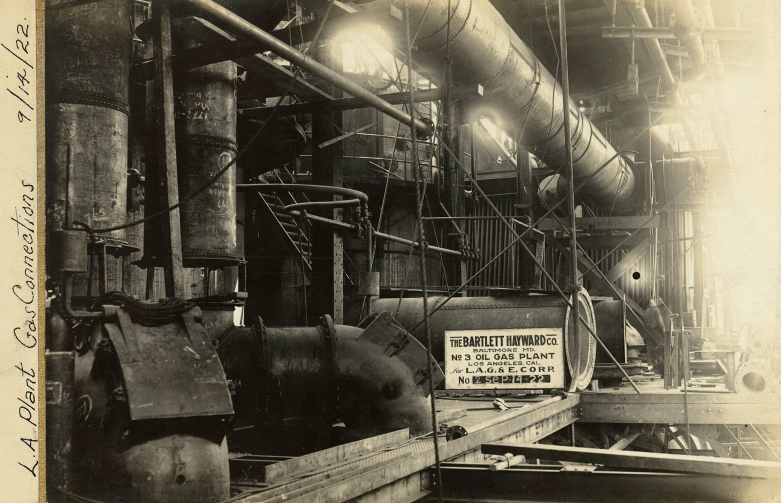 [L.A. Gas and Electric], Large Group Photos Documenting Construction of Gas Tanks in Los Angeles, 1922-24