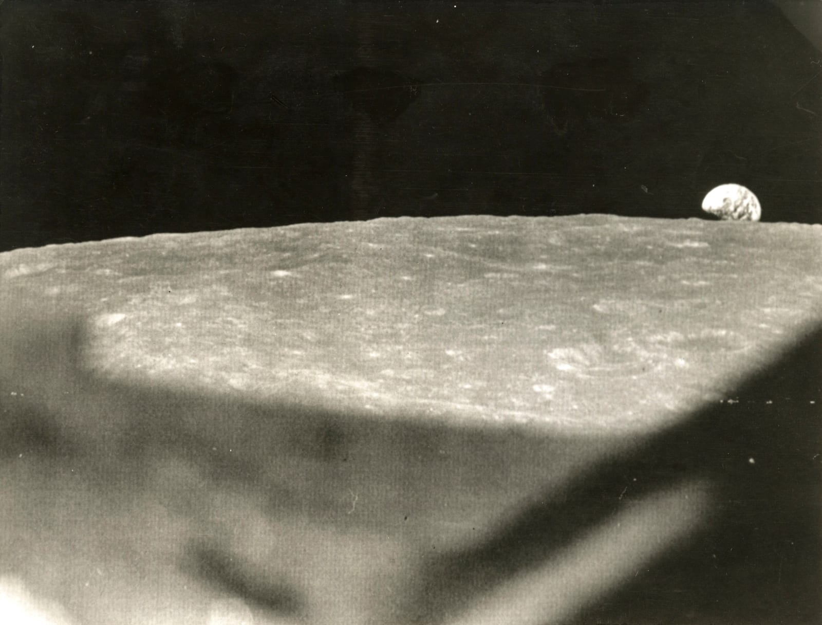 [NASA - William Anders], Earthrise, Apollo 8, 1968