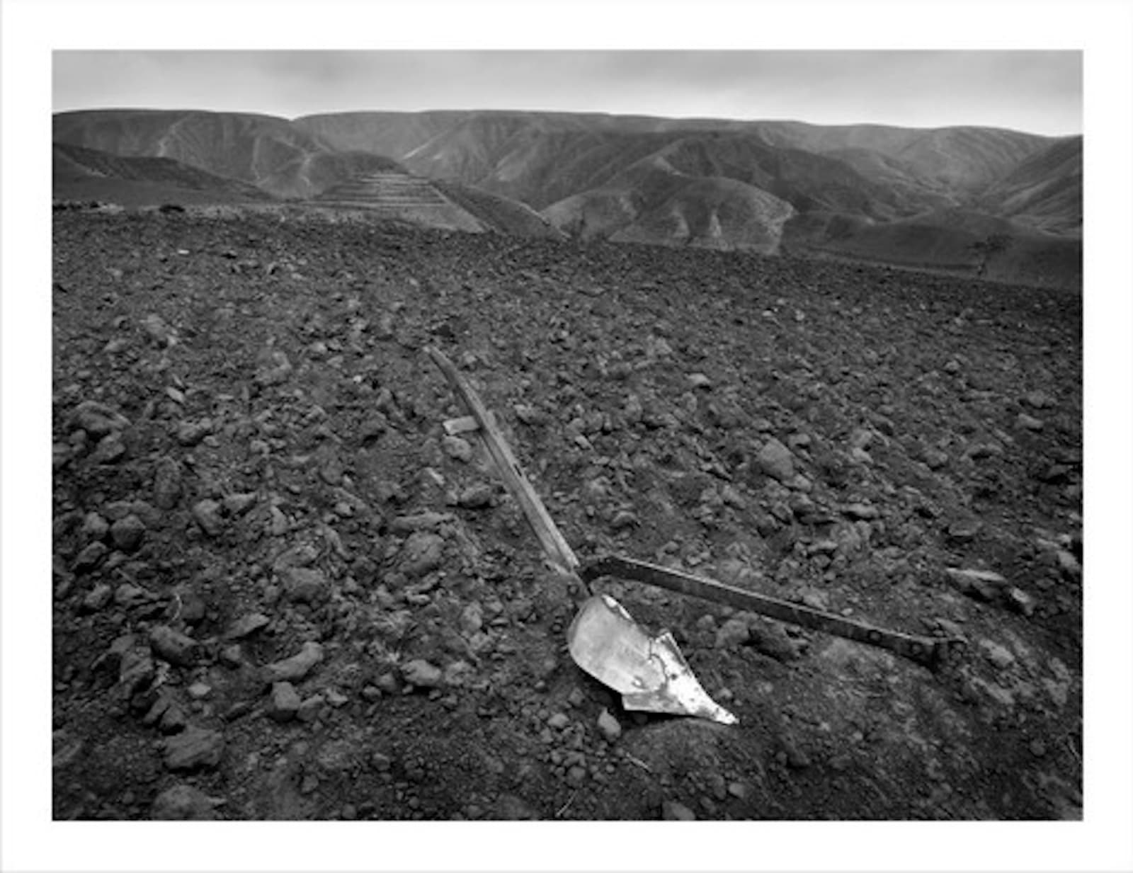 WANG Zheng, Iron plough Wudaoling, Ningxia Province 铁铧犁 宁夏五道岭, 2008