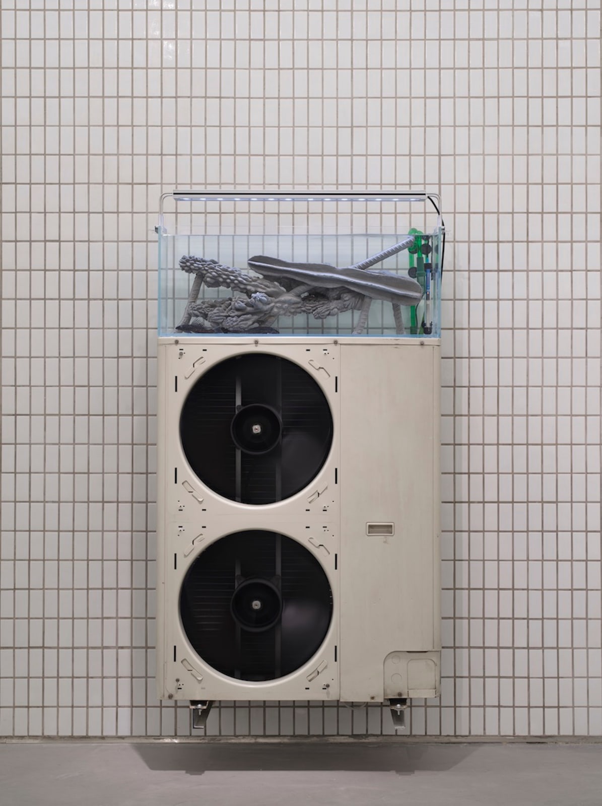 ZHANG Ruyi, lnternal External Unit 室内外机, 2019