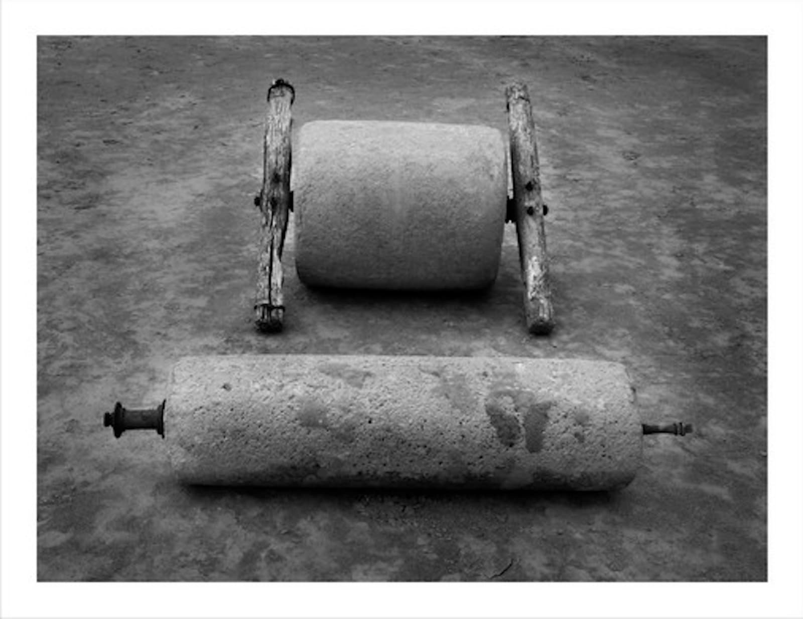 WANG Zheng, Roller Wudaoling, Ningxia Province 碾 宁夏五道岭, 2008