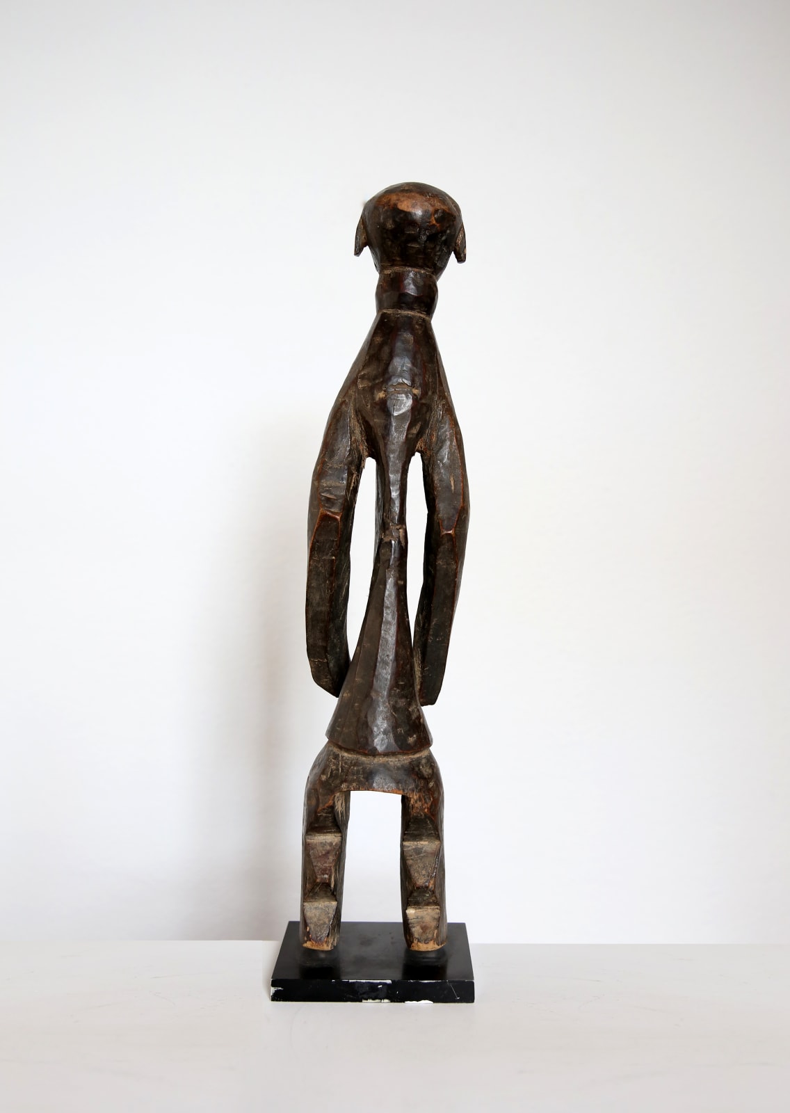 Anonymous Mumuye artist, Figure