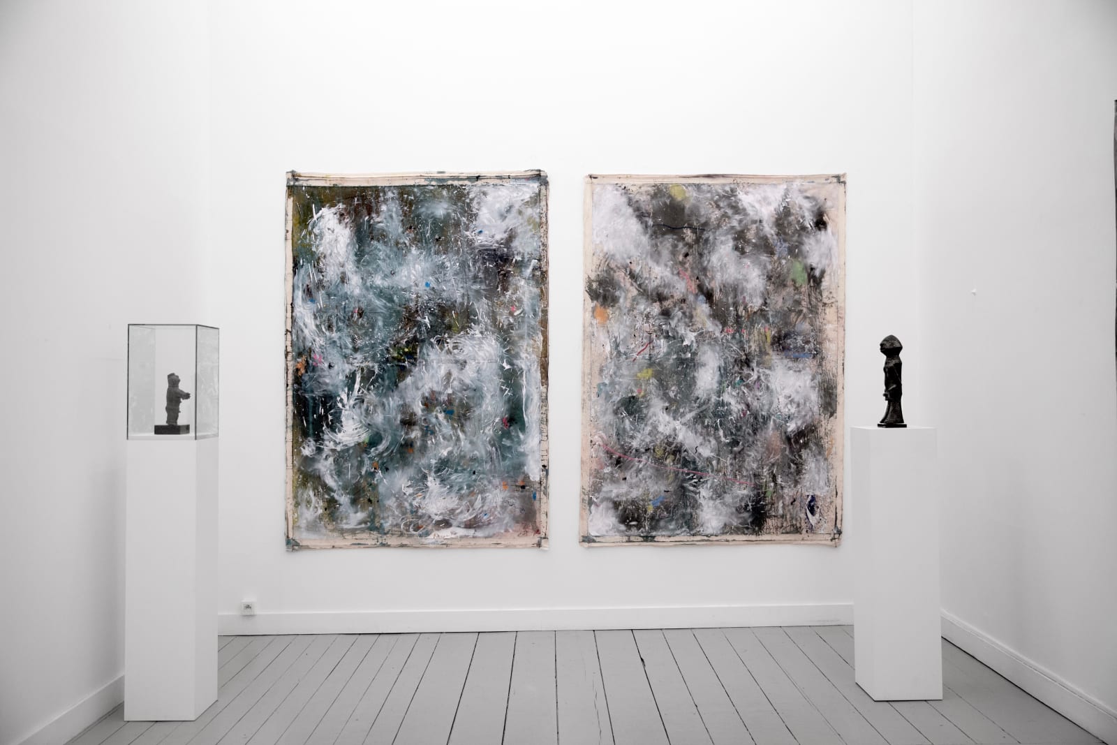 Sibusiso Ngwazi Sounds of the waves I, 2023 204 x 144 cm