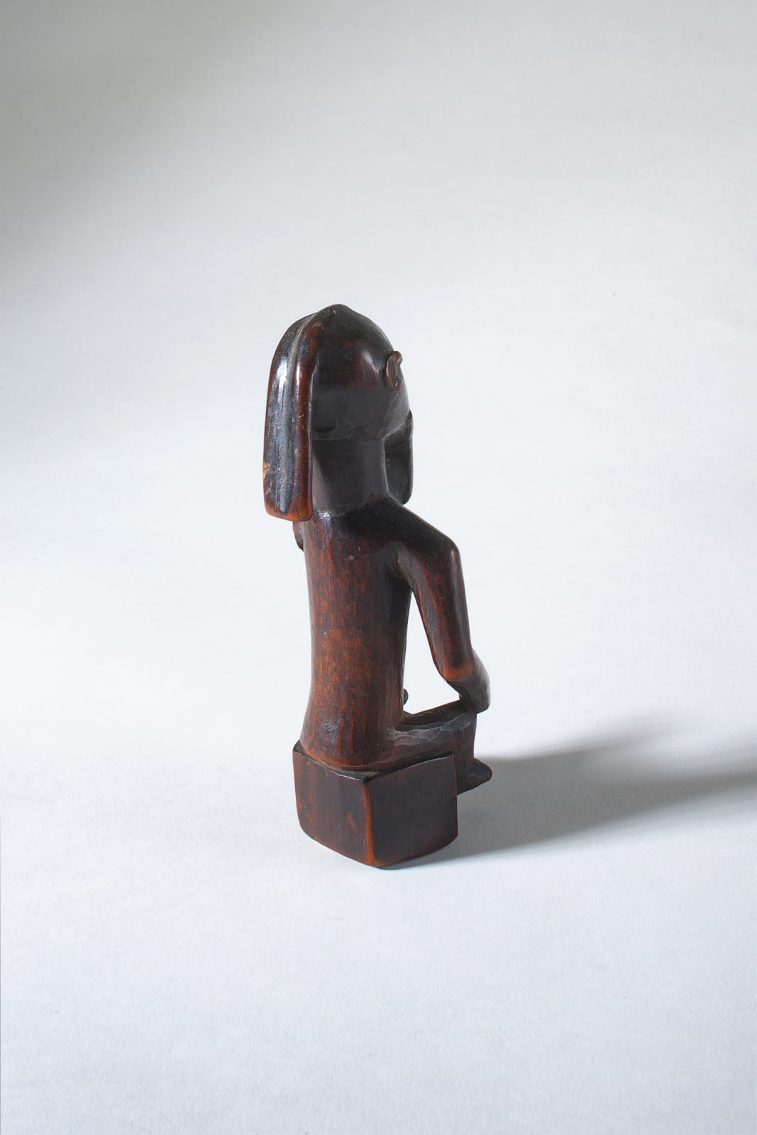 Bembe Seated Figure