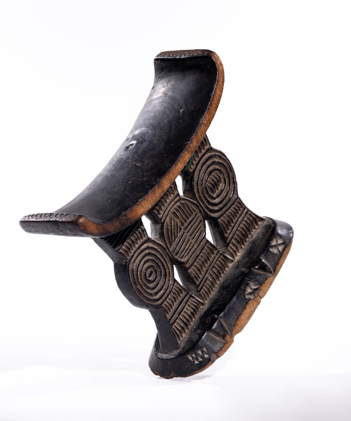 Madame, Headrest, Anonymous Shona Artist, Zimbabwe, Wood, Duende Art Projects