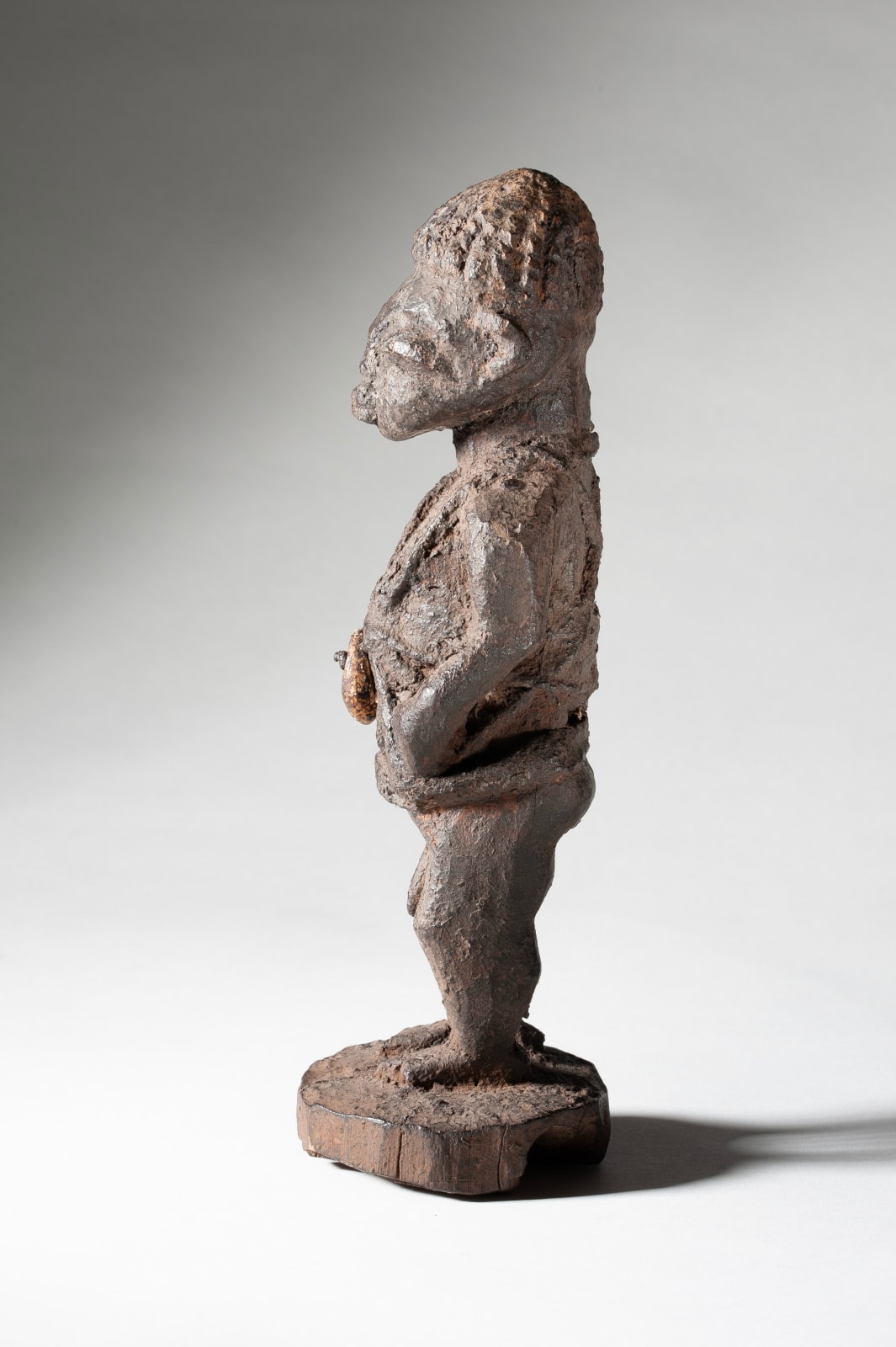 Fon Power Statue