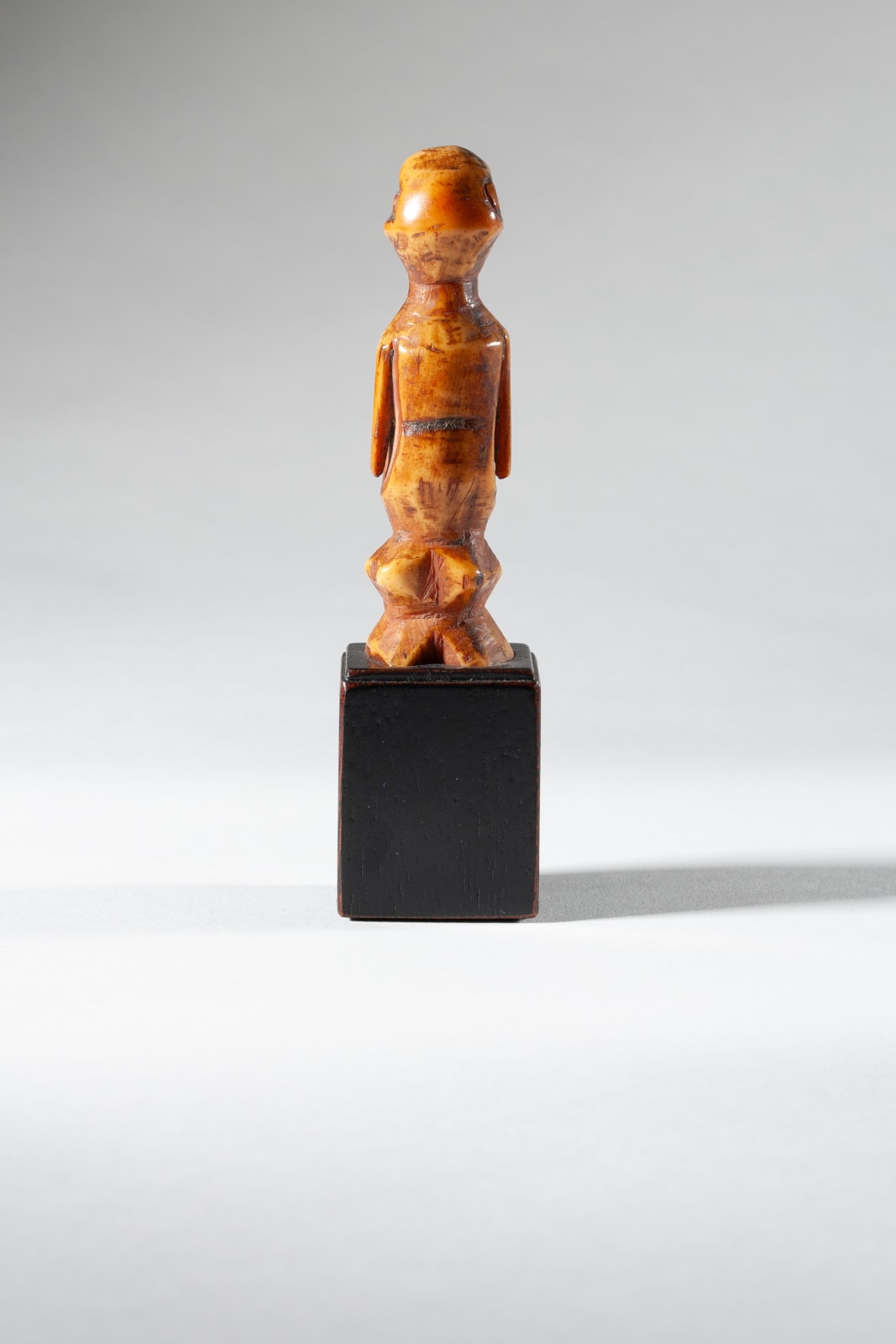 Anonymous Lega artist, Figure (iginga)