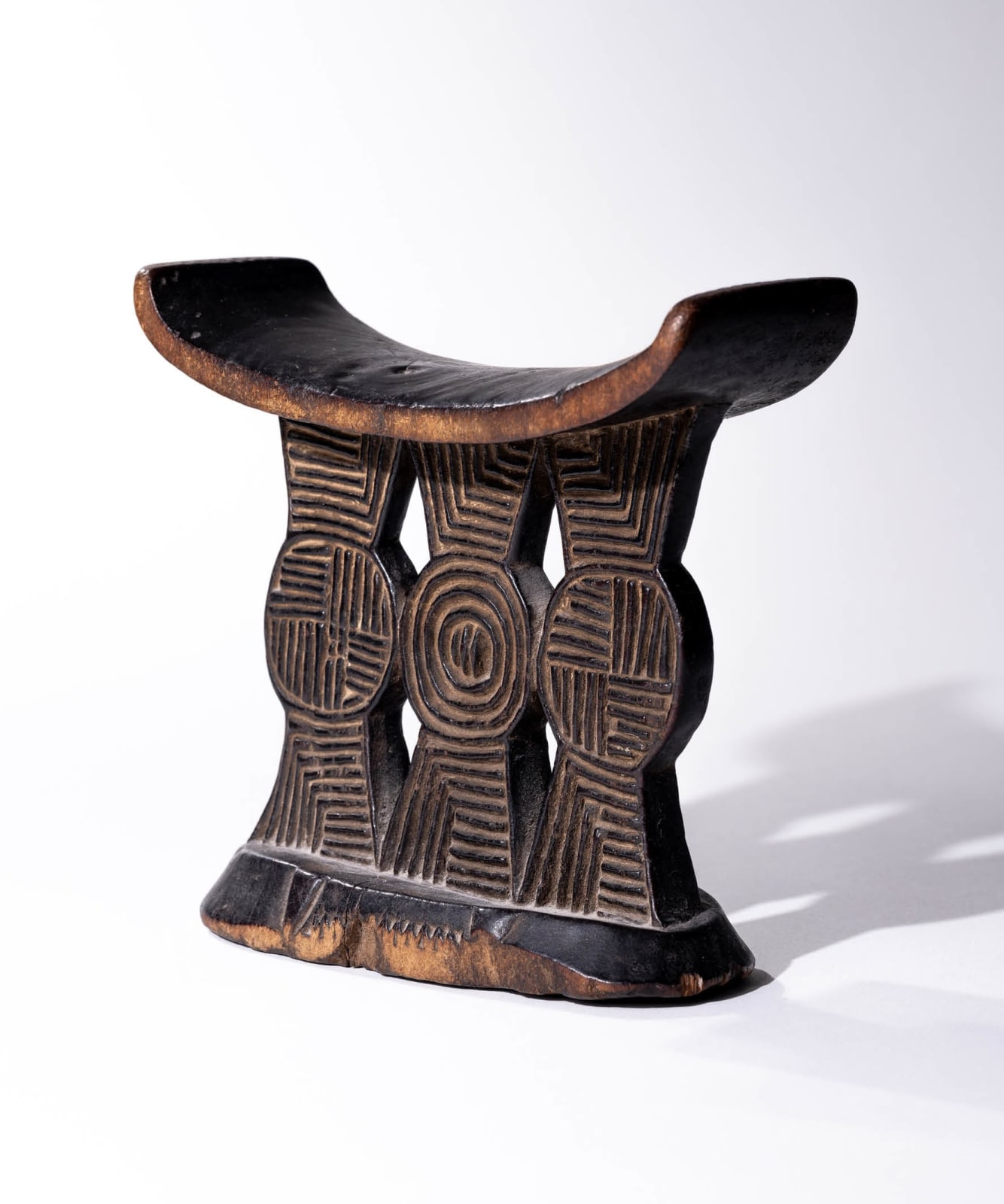 Madame, Headrest, Anonymous Shona Artist, Zimbabwe, Wood, Duende Art Projects