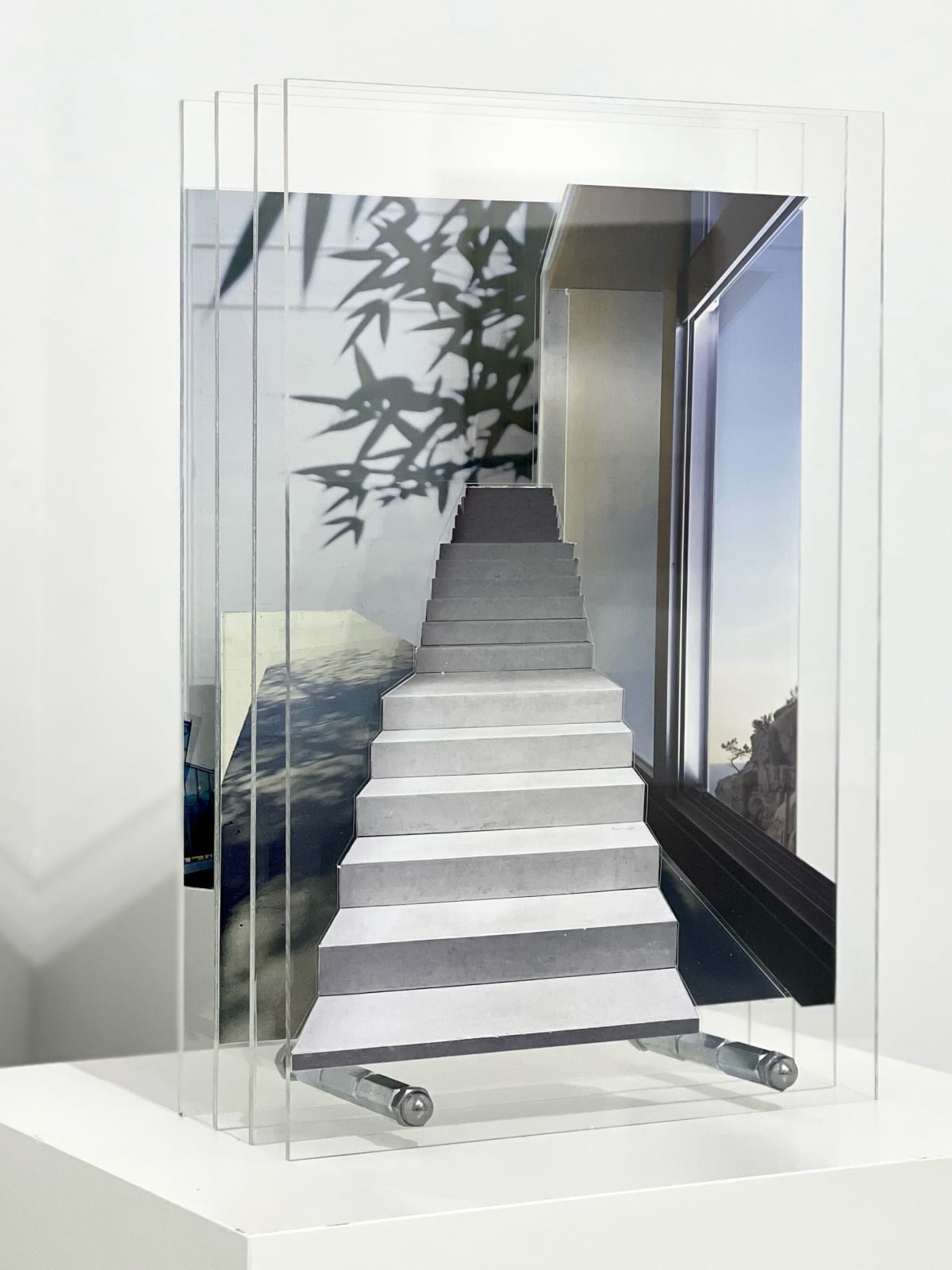 Aline Setton, Contra-luz, 2025