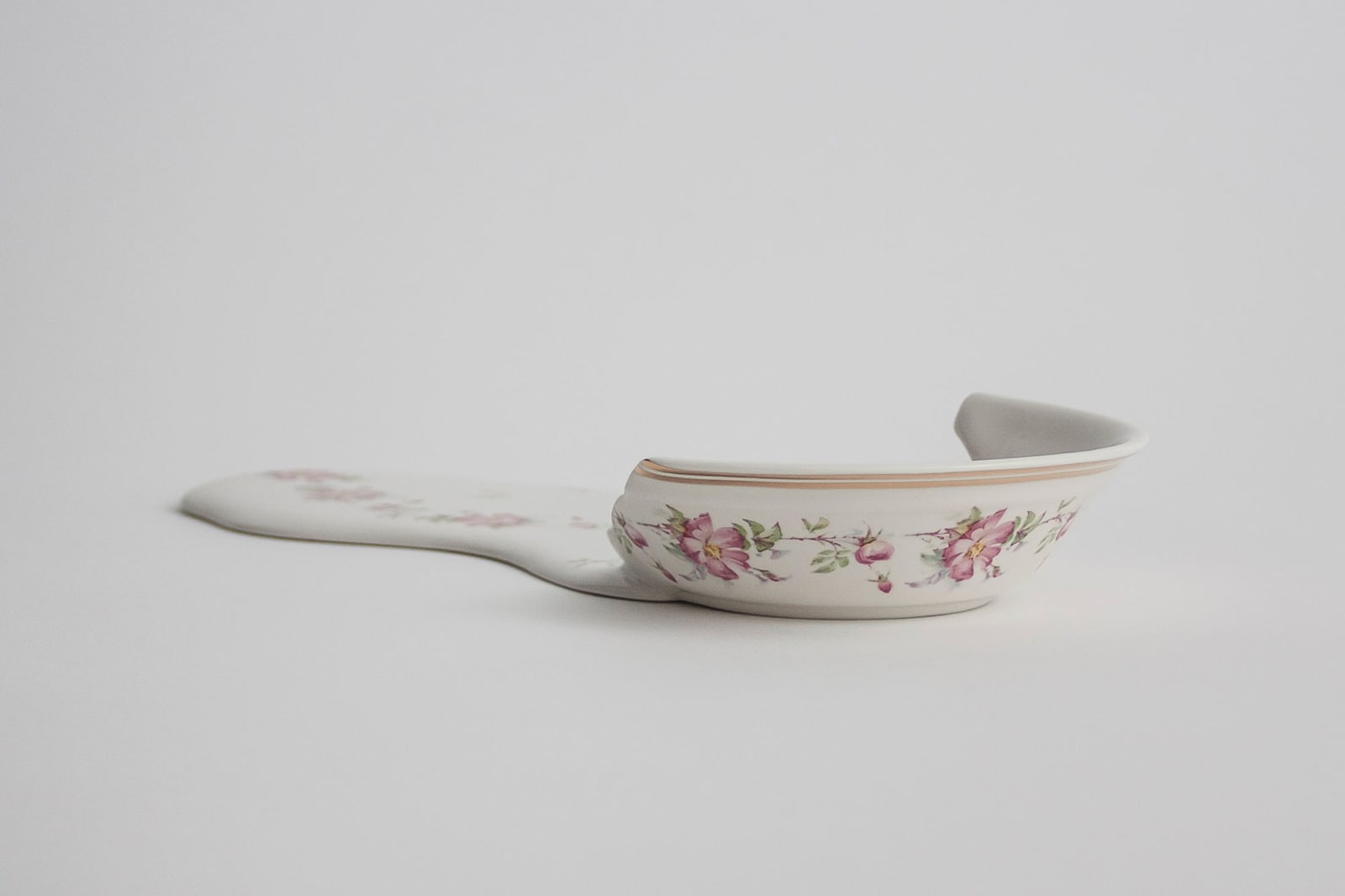 Livia Marin, Broken Things (a), 2023