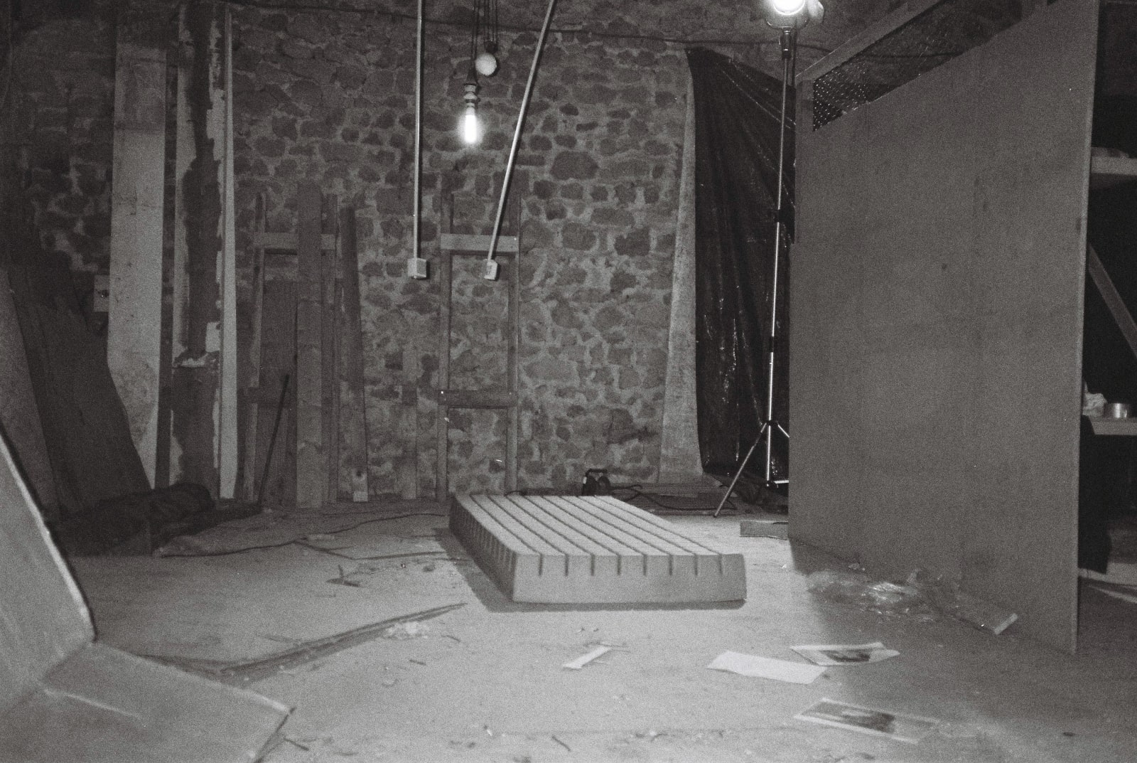 Armando Andrade Tudela, The Edge of the Hole is the Back of a Cave (43620), 2020