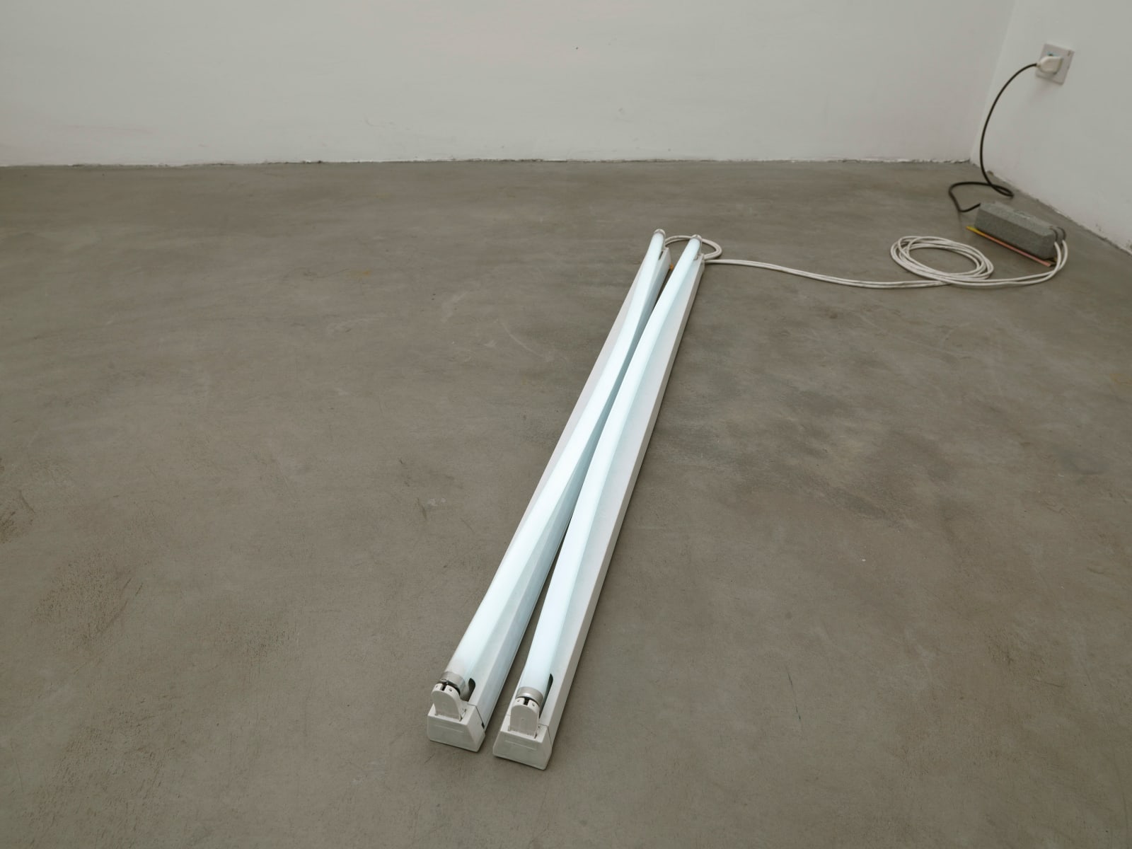 Ariel Schlesinger, Untitled, 2007