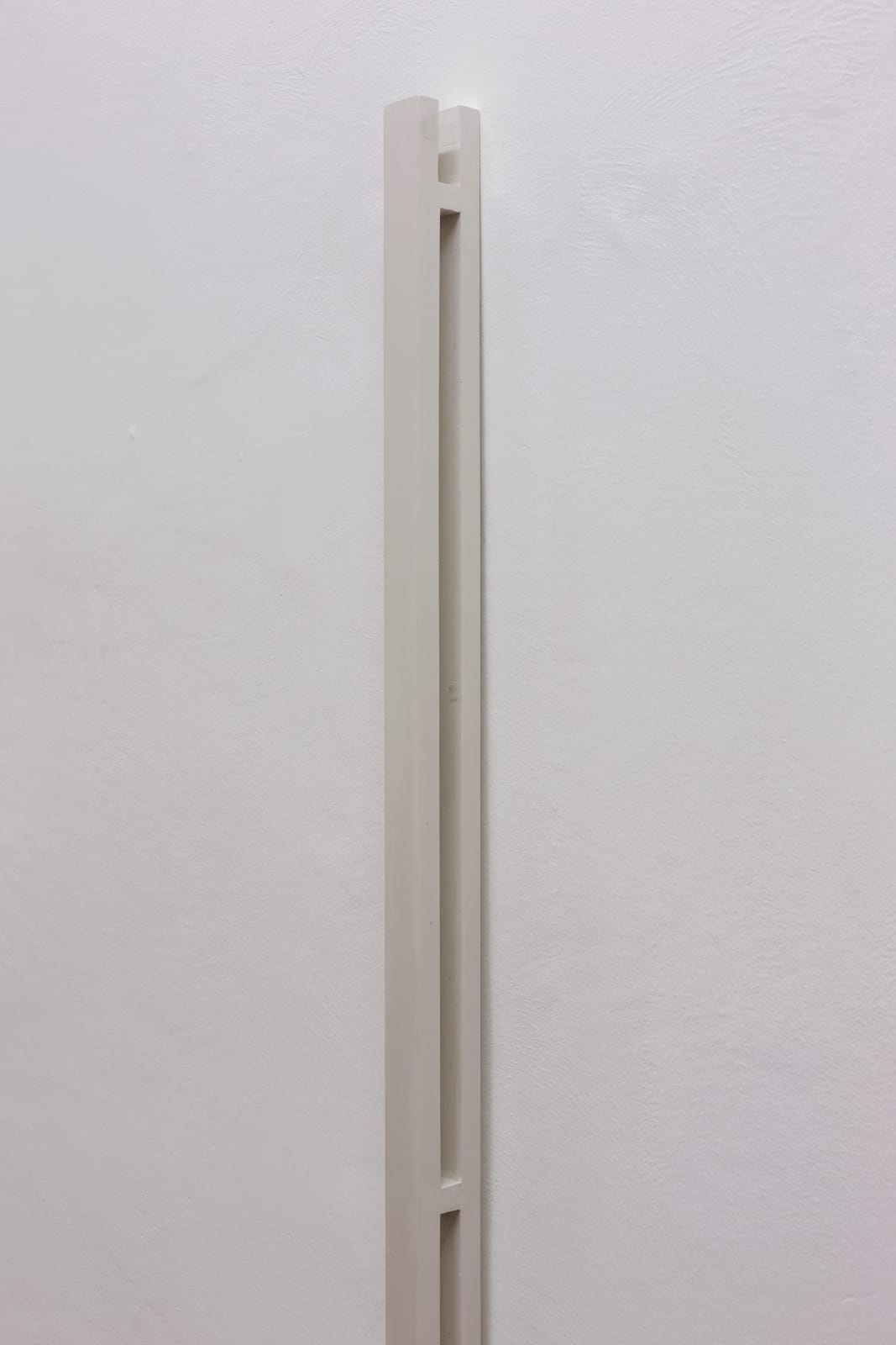 Florian Pumhösl, Plaster Object #7 (Formed speech), 2016