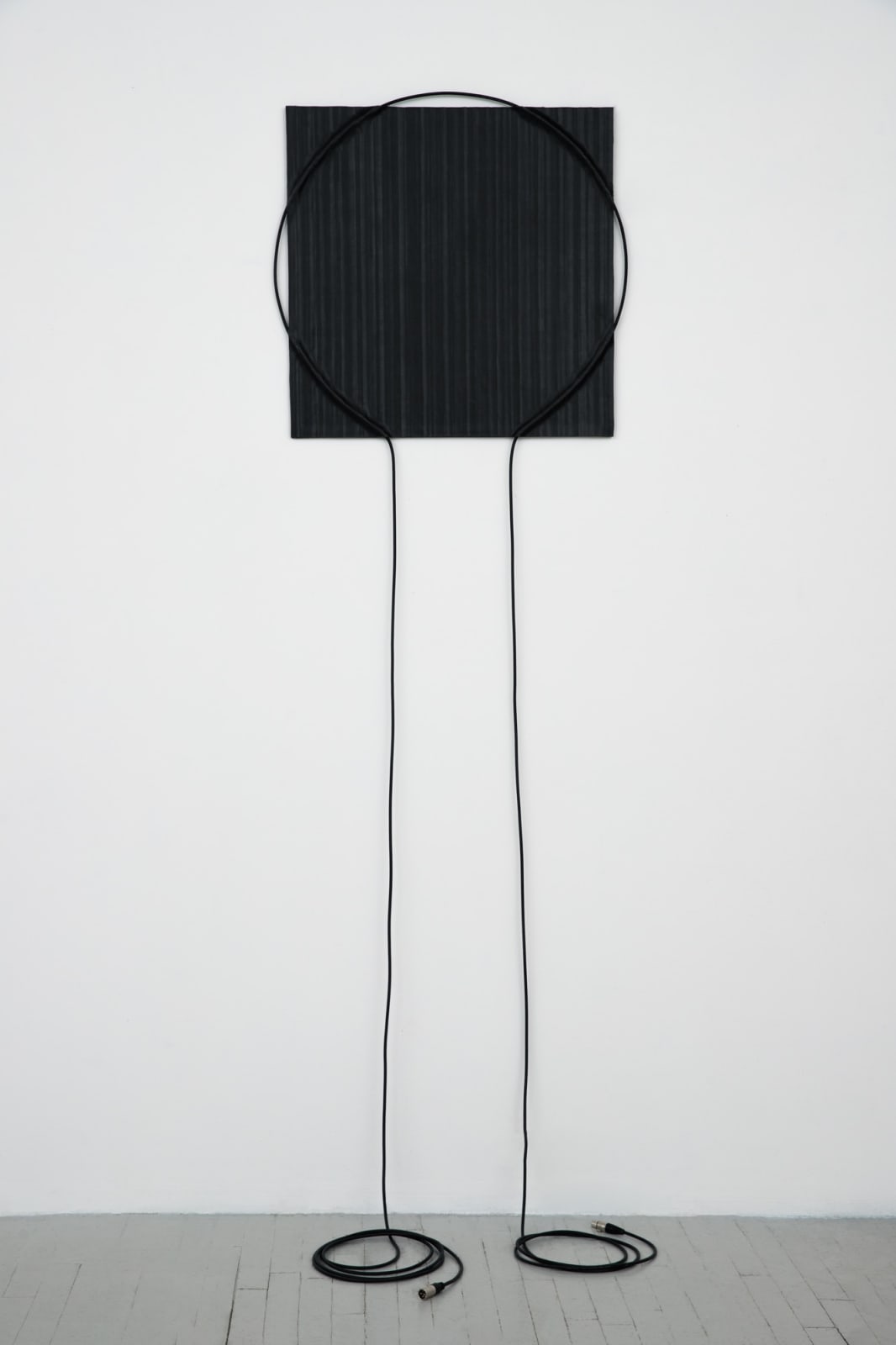 Naama Tsabar, Suspension (Circle #1), 2023