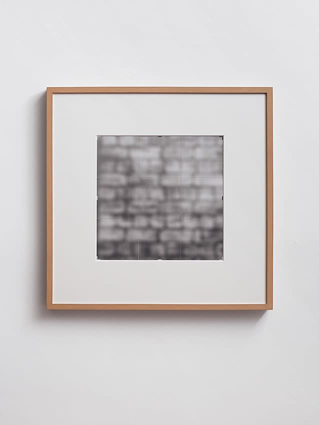 Moshe Ninio, Crop [wall], 1991 - 2014