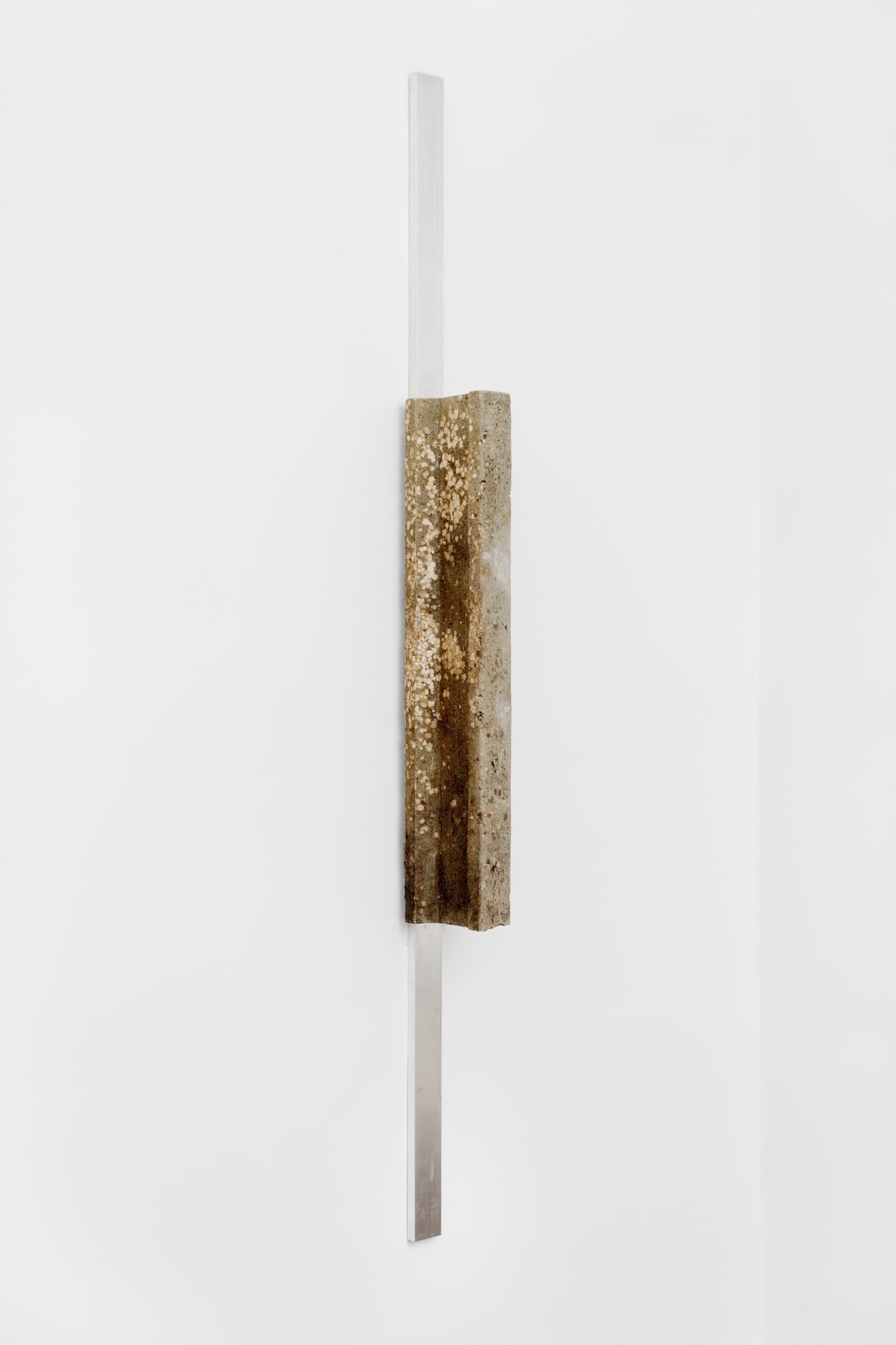 Miroslaw Balka, 200 x 11 x 20 , 2022