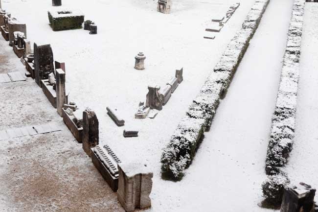 Yossi Breger, Snow (no2), National Museum of Rome, 2010