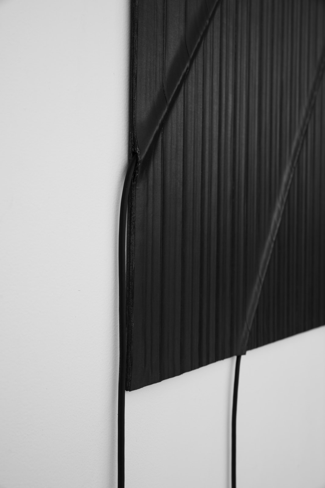 Naama Tsabar, Suspension (Turns #1), 2023