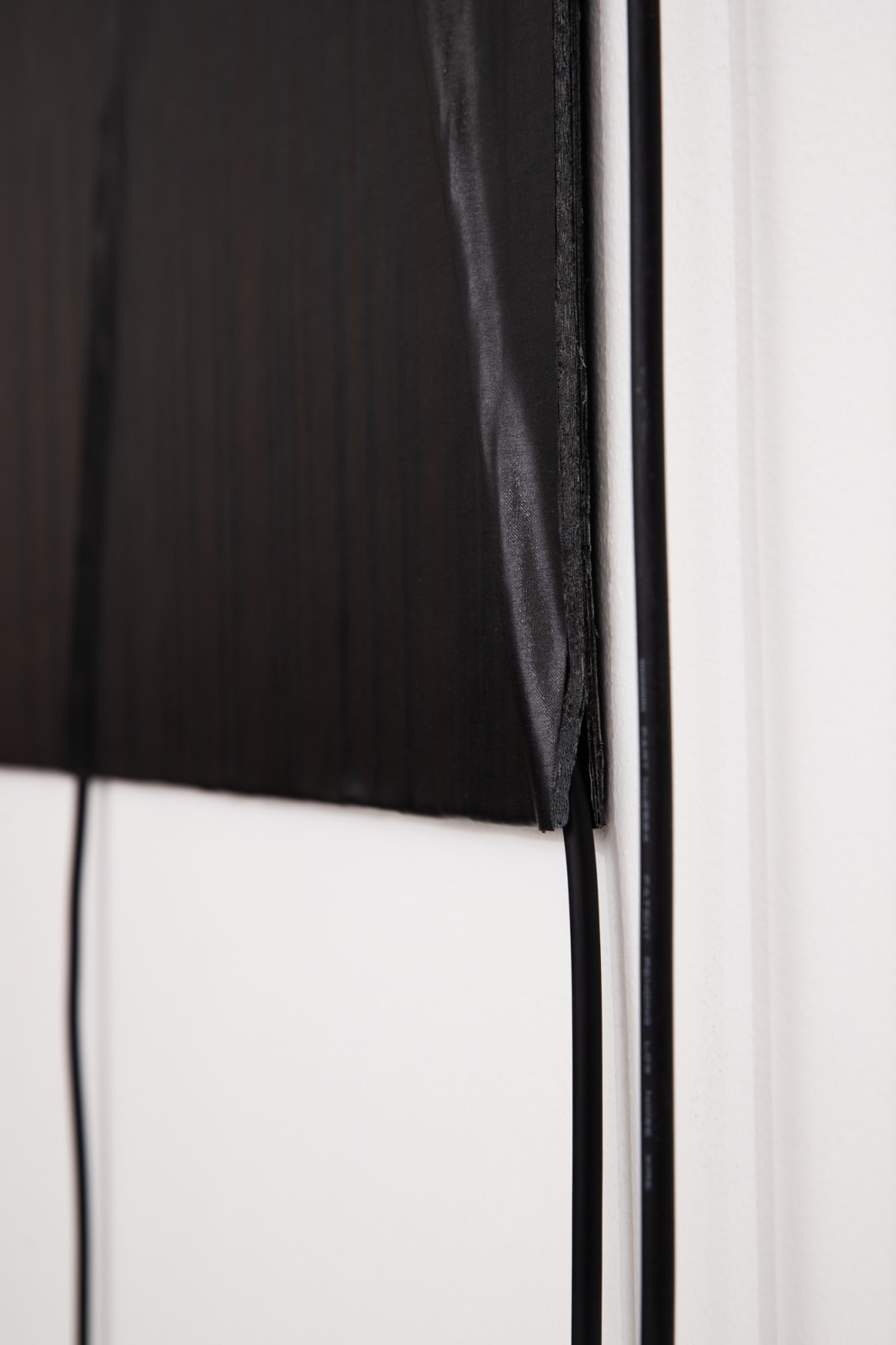 Naama Tsabar, Suspension (Intimacy #2), 2023