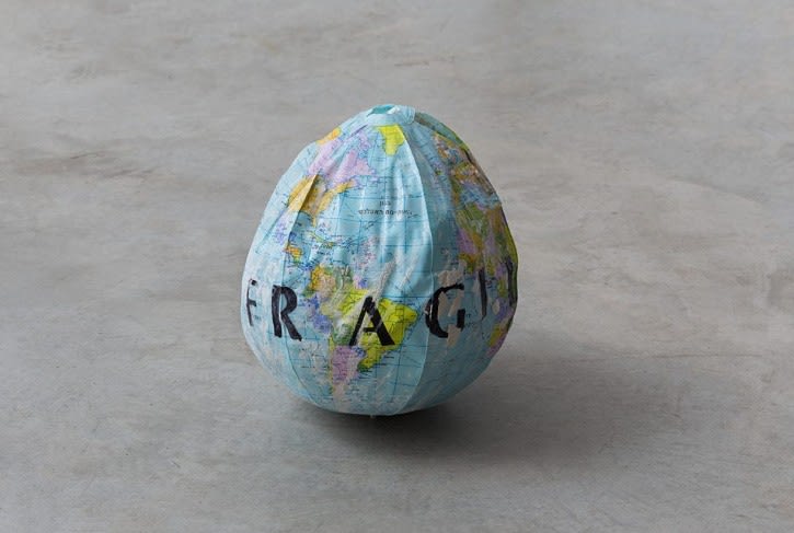 Etti Abergel, Fragile, 2014